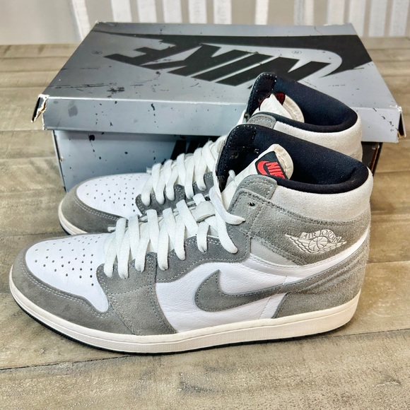 Air Jordan 1 Retro OG High Washed Black Sneakers W/Box Mens Size 11 - Picture 3 of 8